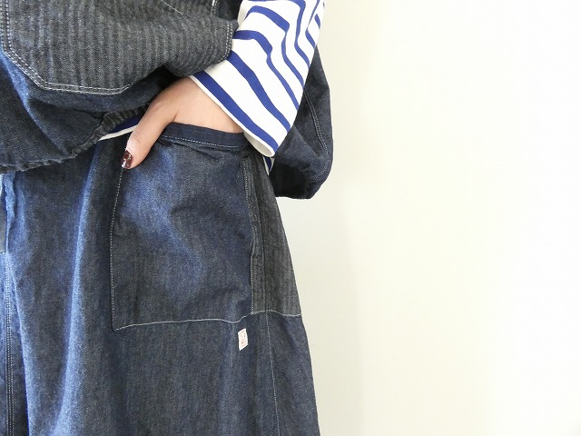 快晴堂(かいせいどう) Girl'sライトオンスデニム斜めポケット・裾ダーツスカートの商品画像4