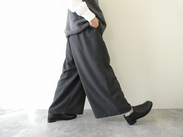 mizuiro ind(ミズイロインド) WOOL blend wide easy pantsの商品画像4