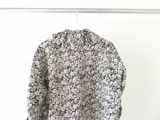 R&D.M.Co-(オールドマンズテーラー) WILD BERRY RUFFLED COLLAR BLOUSEの商品画像31