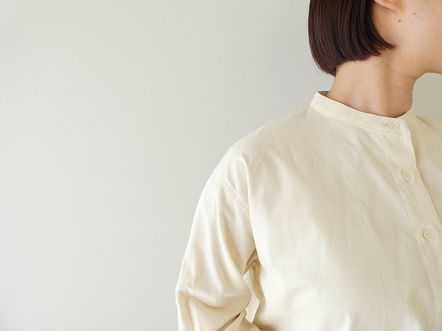 sabbatum(サバタム) シャツコールバックヨークヘムラウンドシャツの商品画像5