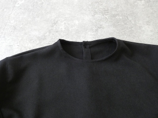 sabbatum(サバタム) ウールライクポリエステルヘムラウンドブラウスの商品画像30