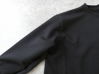 sabbatum(サバタム) ウールライクポリエステルヘムラウンドブラウスの商品画像31