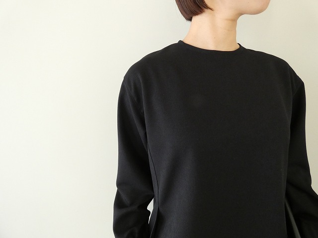 sabbatum(サバタム) ウールライクポリエステルヘムラウンドブラウスの商品画像9