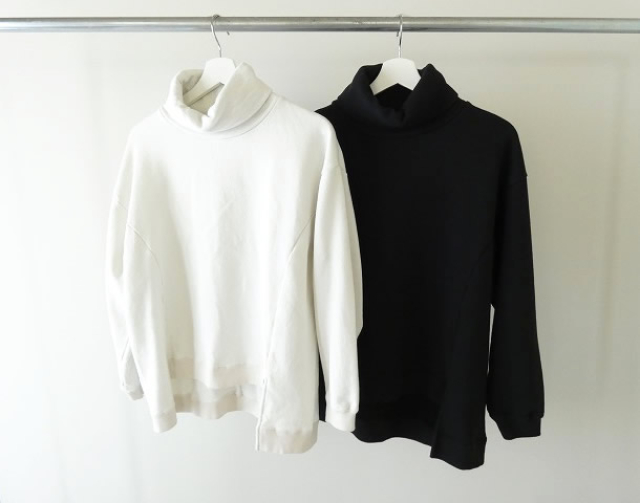 sabbatum(サバタム) ソフトモダン裏毛ハイネックスリットプルオーバーの商品画像3