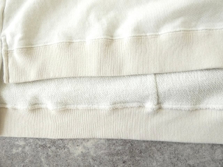 sabbatum(サバタム) ソフトモダン裏毛ハイネックスリットプルオーバーの商品画像48