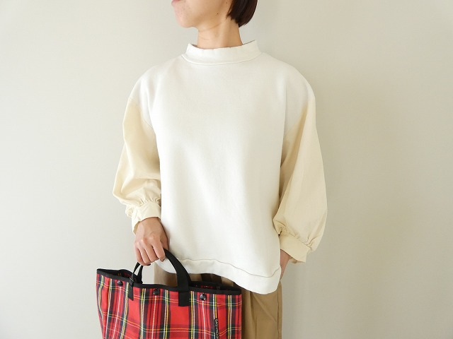 sabbatum(サバタム) ソフトモダン裏毛シャツコールバイファブリックプルオーバーの商品画像1