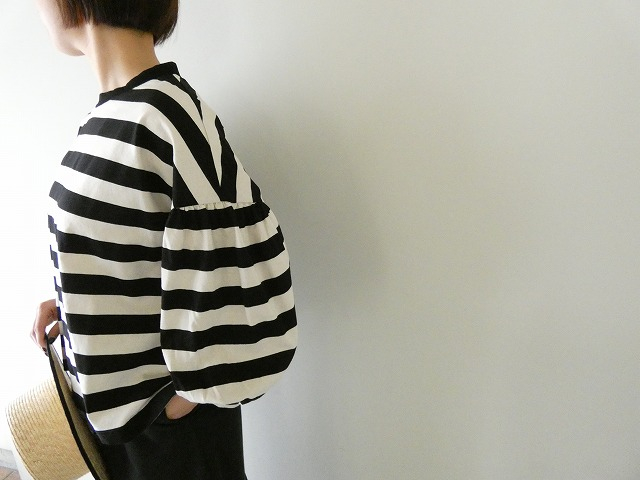 UNIVERSAL SEVEN(ユニヴァーサル セブン) 度詰め天竺ボーダーギャザーパフプルオーバーの商品画像7