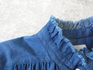 OUVERT(ウーヴェル) 5ozベンベルグウールデニムフリルカラーブラウスの商品画像25