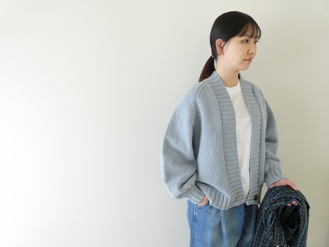 mao made(マオメイド) ざっくりローゲージカラフルモールヤーン　ボリュームスリーブカーディガンの商品画像4