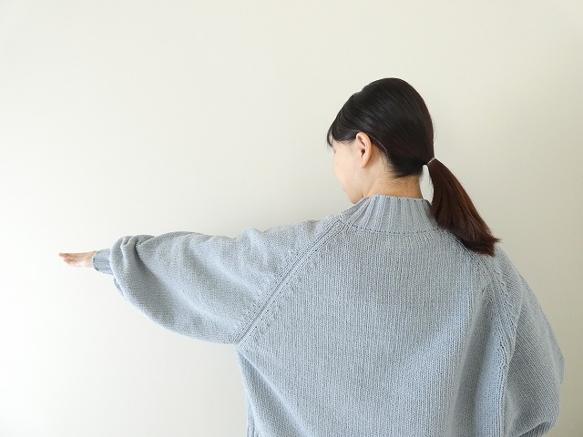 mao made(マオメイド) ざっくりローゲージカラフルモールヤーン　ボリュームスリーブカーディガンの商品画像7