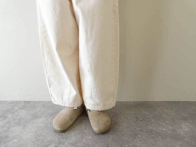 prit(プリット) バックサテン 裾ダーツベイカーパンツの商品画像9