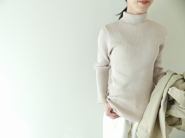 sabbatum(サバタム) 綿コーマリブ編みタートルプルオーバーの商品画像2