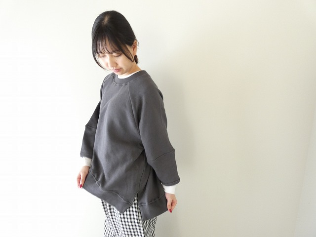 TANG(タング) パイル裏毛スーピマコットンプルオーバーの商品画像1