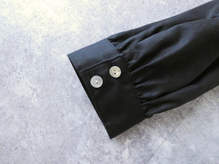 utilite サテンシルクソフトフリルブラウスの商品画像33