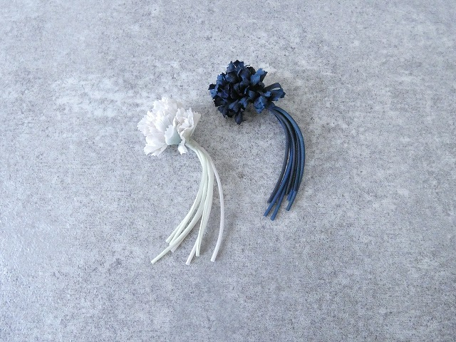 utilite カーネーションのコサージュの商品画像3