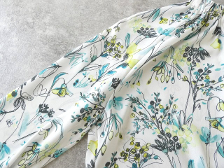 TOMORROWLAND(トゥモローランド) オーキッドフラワースタンドカフギャザーブラウスの商品画像24