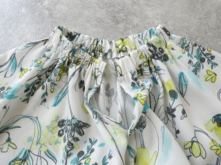 TOMORROWLAND(トゥモローランド) オーキッドフラワースタンドカフギャザーブラウスの商品画像34