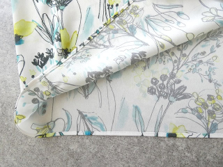 TOMORROWLAND(トゥモローランド) オーキッドフラワースタンドカフギャザーブラウスの商品画像36