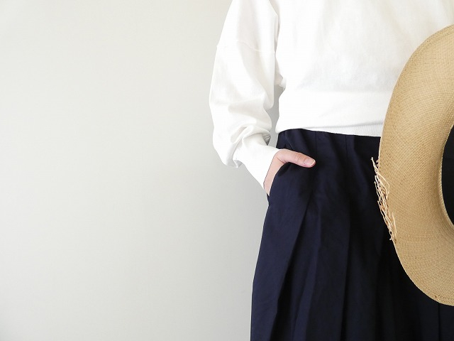 ina(イナ) 天日干し風ビンテージワッシャーツイルタックスカートの商品画像4