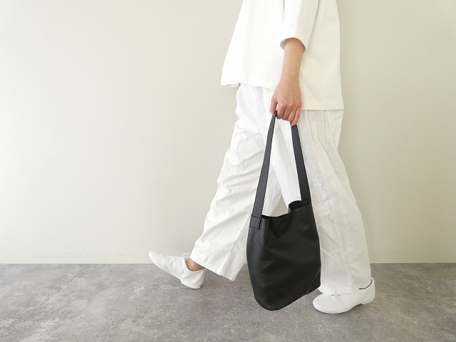 ATELIER 4.5 カウレザートートBAGの商品画像4