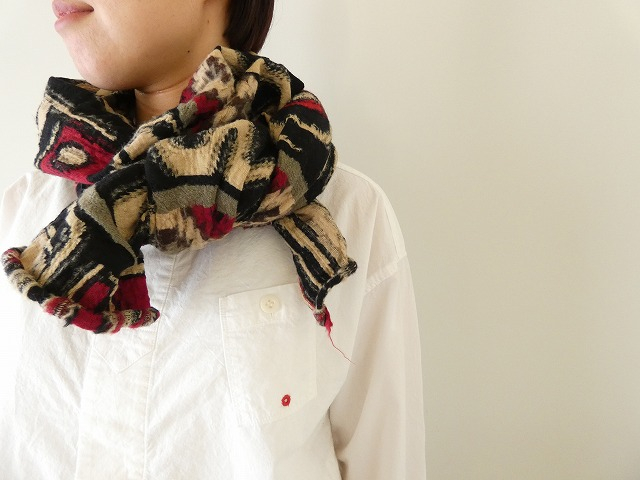 KAPITAL(キャピタル) 縮絨ウール Alaska-Raven HAPPYマフラー