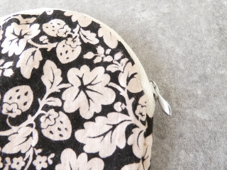 R&D.M.Co-(オールドマンズテーラー) WILD BERRY CIRCLE POUCH　Ssizeの商品画像26