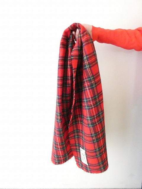 R&D.M.Co-(オールドマンズテーラー) WOOL TARTAN CHECK MUFFLER の商品画像7