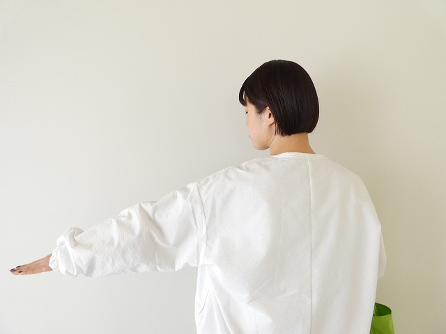 prit(プリット) ポリエステルコットンサッカー×コットンナイロンタフタリバーシブルノーカラーブルゾンの商品画像6