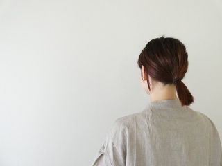 SSC 60リネンボトルネック前開きブラウスの商品画像17