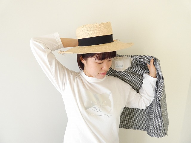 grin(グリン) オーガニックエーゲ海モノトーンねこ長袖プリントTシャツの商品画像1