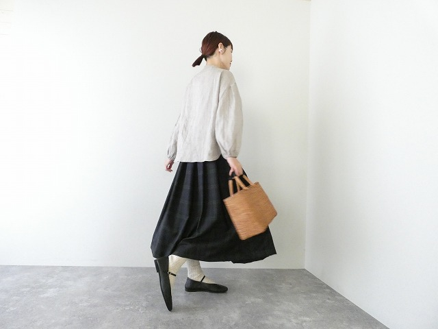 The Bagmati(バグマティ) 革ハンドルの四角いカゴの商品画像2