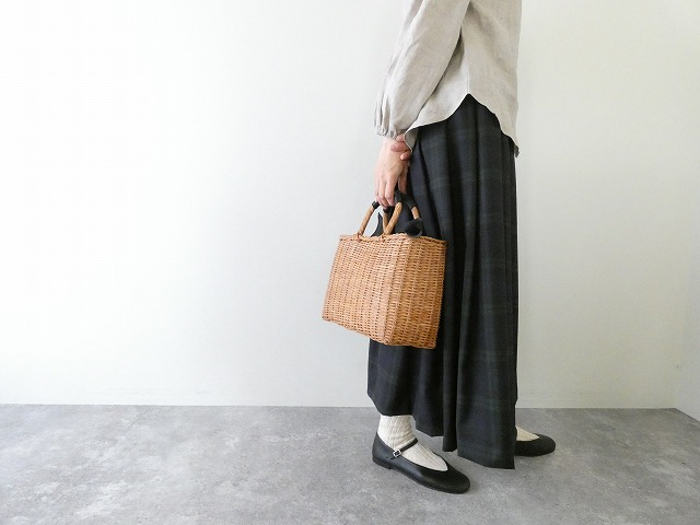 The Bagmati(バグマティ) 革ハンドルの四角いカゴの商品画像6