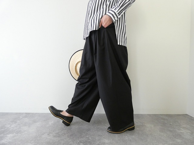 mizuiro ind(ミズイロインド) ワイドタックパンツの商品画像1