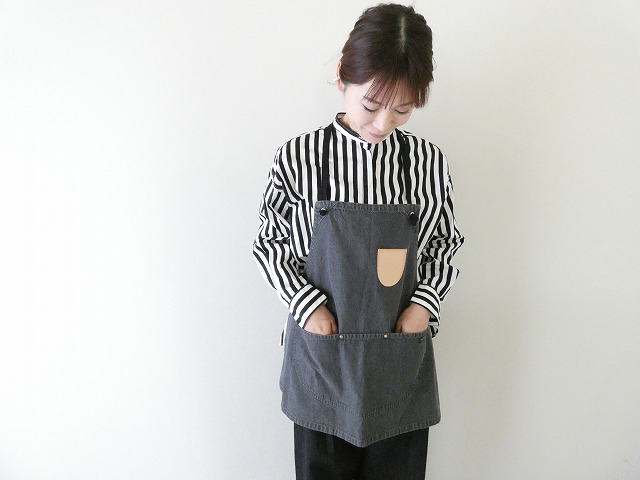 NARU LUMBER BIB APRONの商品画像2