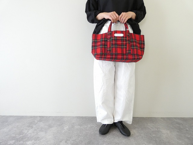 R&D.M.Co-(オールドマンズテーラー) WOOL TARTAN CHECK TOTE BAG Ssizeの商品画像3