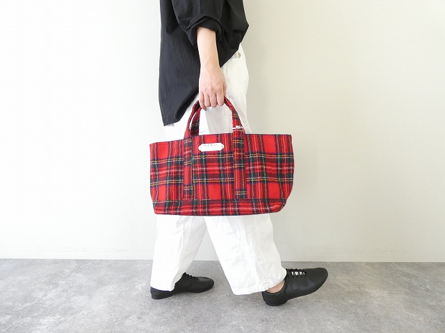 R&D.M.Co-(オールドマンズテーラー) WOOL TARTAN CHECK TOTE BAG Ssizeの商品画像4