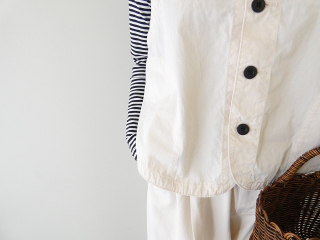 NATURAL LAUNDRY(ナチュラルランドリー) ウォッシュドツイルヘムノッチVベストの商品画像17