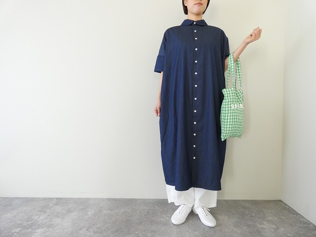 mao made(マオメイド) ライトオンスデニム2WAYラウンドカラー5分袖ワンピースの商品画像1