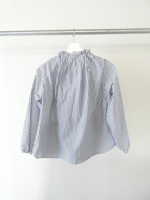 SSC 先染めタイプライターストライプ衿リボン通し長袖ブラウスの商品画像12