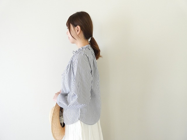SSC 先染めタイプライターストライプ衿リボン通し長袖ブラウスの商品画像8