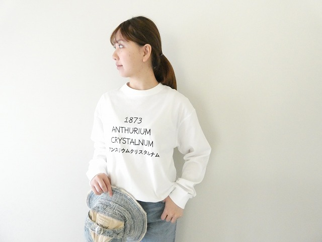 yuni(ユニ イズ ライク ア フラワー トゥー ミー) ANTHURIUMエンブロイダリーロングスリーブTの商品画像2