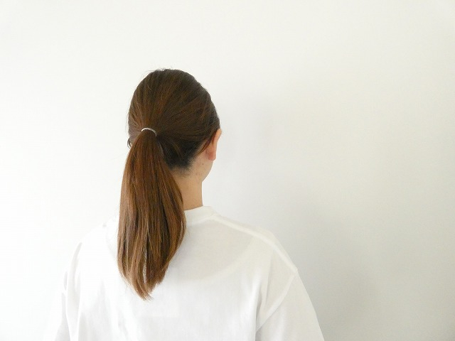 yuni(ユニ イズ ライク ア フラワー トゥー ミー) ANTHURIUMエンブロイダリーロングスリーブTの商品画像5