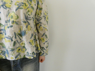 ina(イナ) 綿麻シーチングプリントギャザー2WAYブラウスの商品画像25