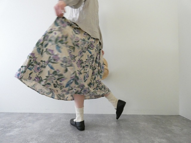 ina(イナ) 綿麻シーチングプリントタックスカートの商品画像1