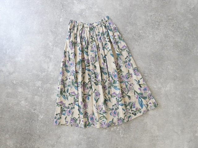 ina(イナ) 綿麻シーチングプリントタックスカートの商品画像29