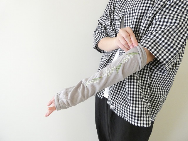 雑貨・ZAKKA おさんぽアームカバーミドルの商品画像4