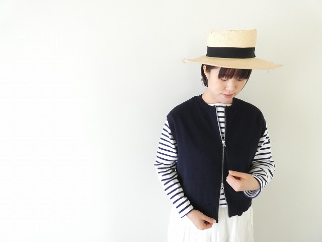 mao made(マオメイド) やわらかコットンミラノリブ風 異ゲージリブWジップベストの商品画像1