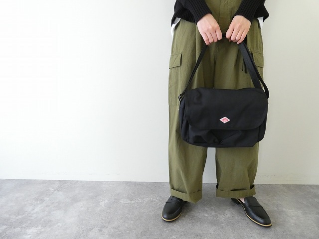 DANTON(ダントン) ころんとしたキャンバスショルダーバッグの商品画像2