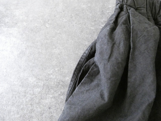 Veritecoeur(ヴェリテクール) テーパードタックガーメントダイパンツの商品画像33