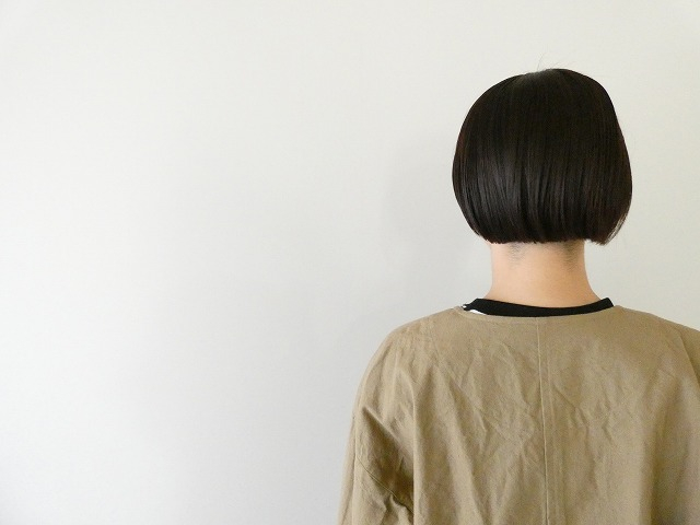 ina(イナ) 綿麻ベビーキャンバスクルーネック袖口タックジャケットの商品画像7